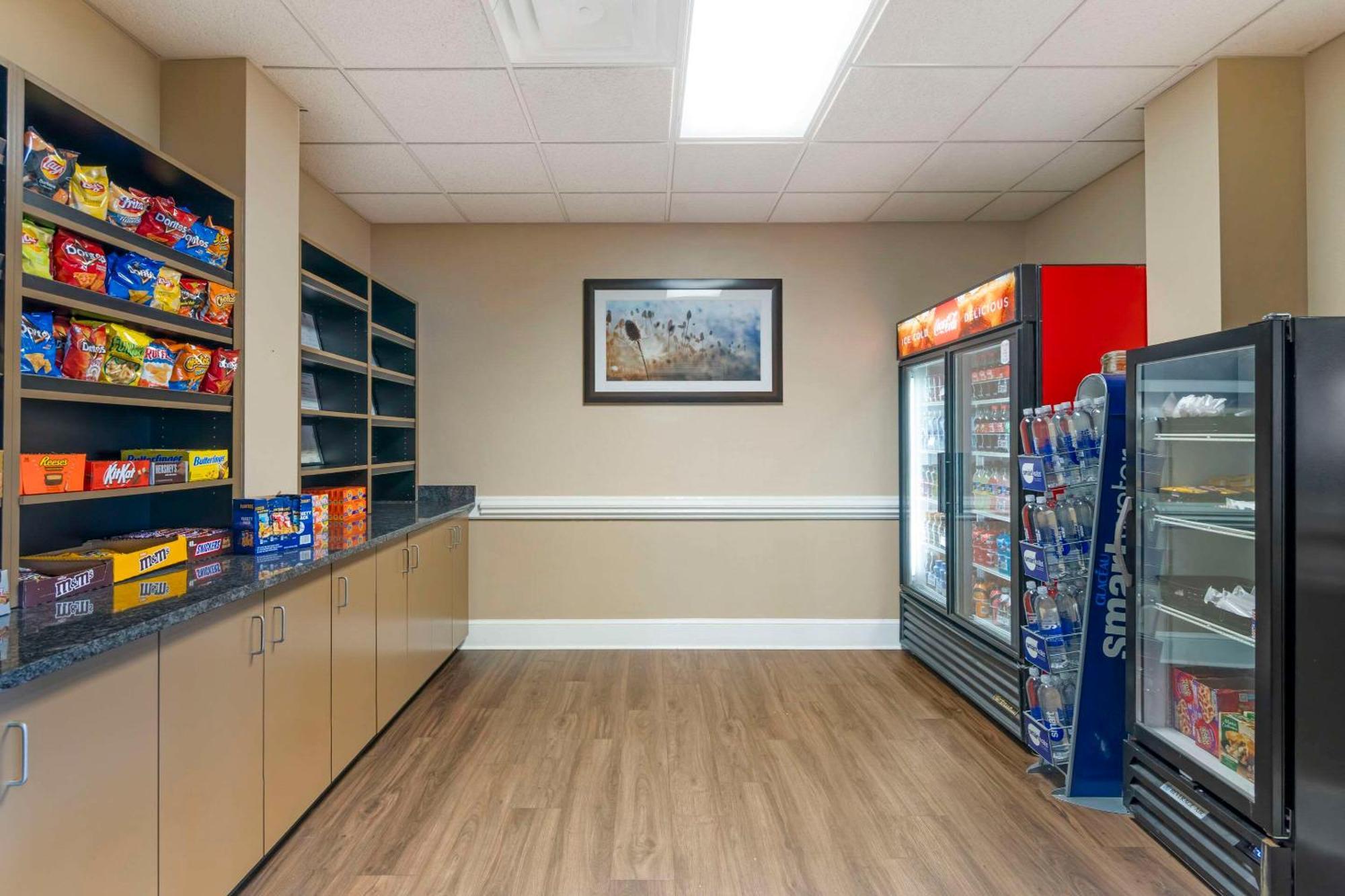 Comfort Inn & Suites Тифтон Экстерьер фото