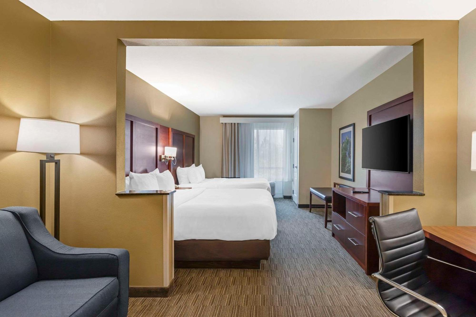 Comfort Inn & Suites Тифтон Экстерьер фото