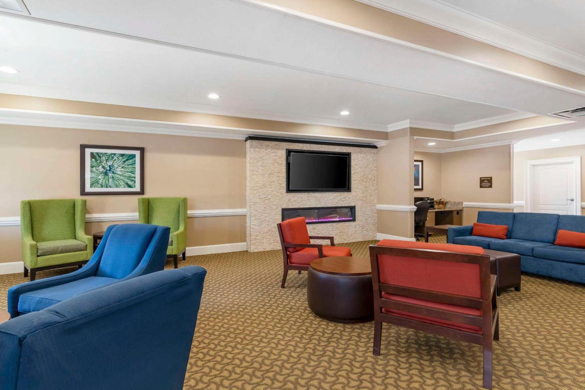 Comfort Inn & Suites Тифтон Экстерьер фото